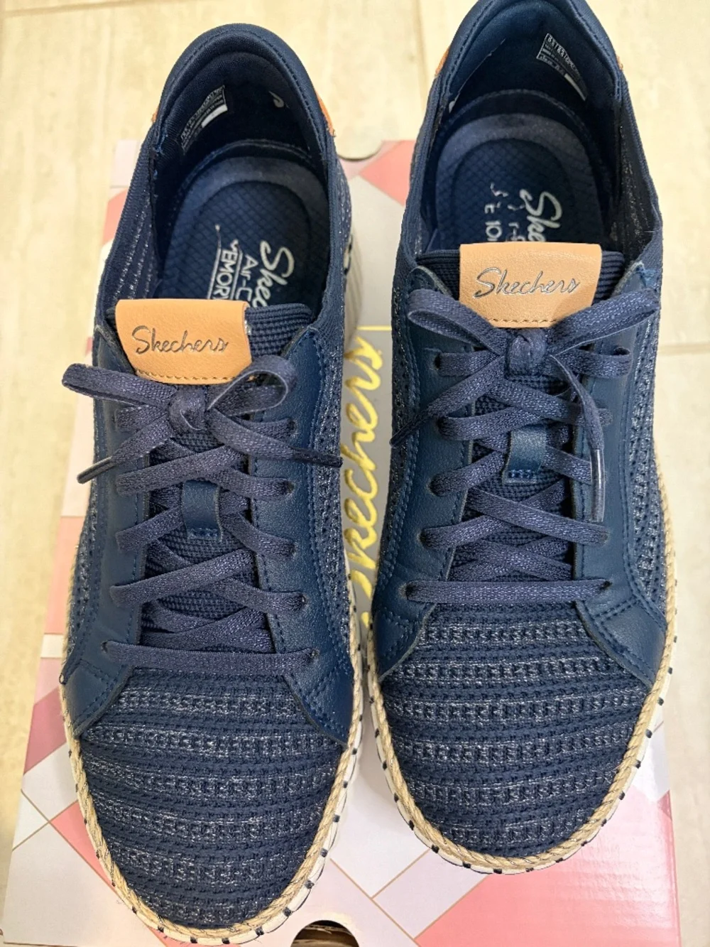 Sketcher’s Wilshire Blvd Passion Play in Navy - Picture 1 of 5